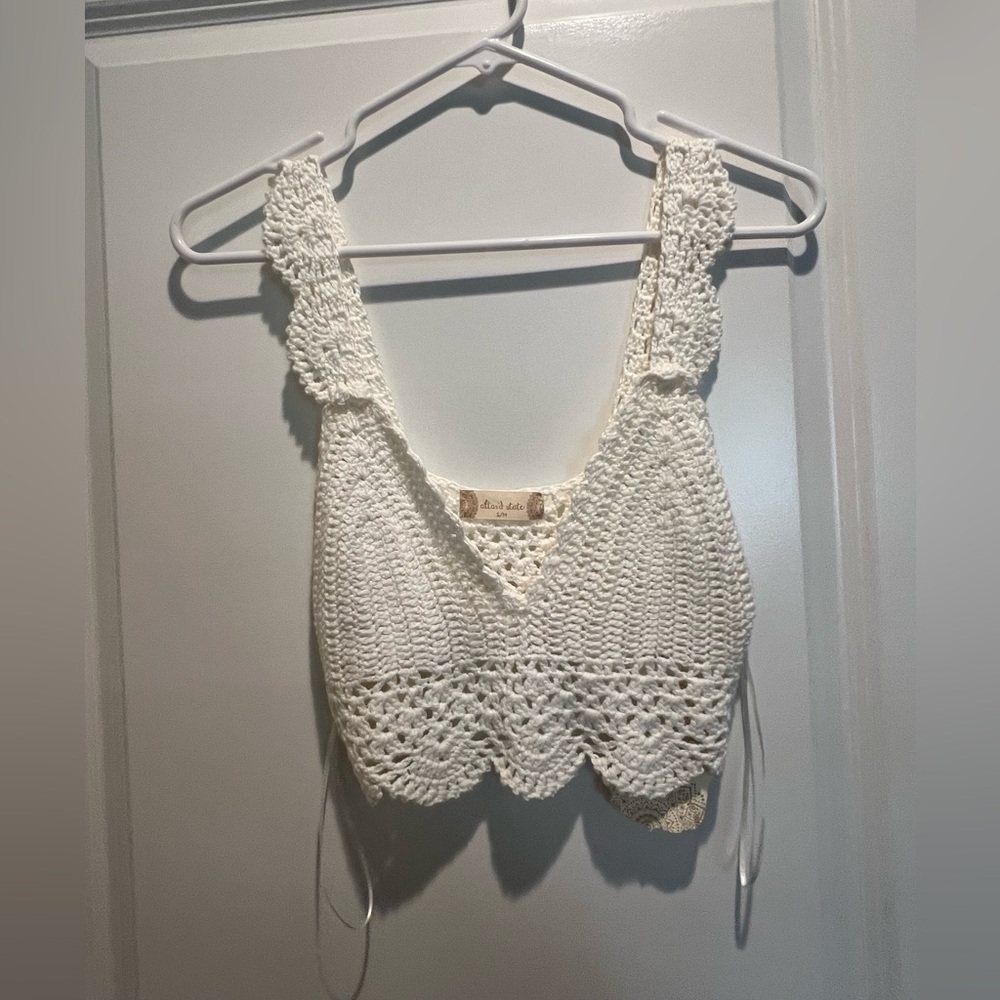 NWT Altar’d State crochet top